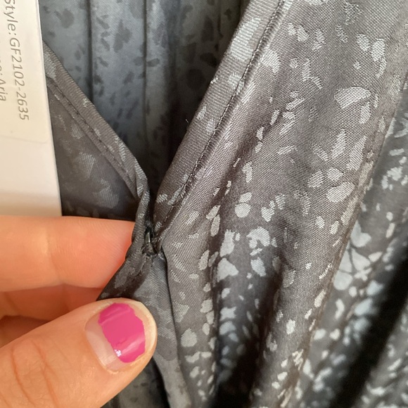 NWT Gentle Fawn Blouse 🖤 - Picture 4 of 7